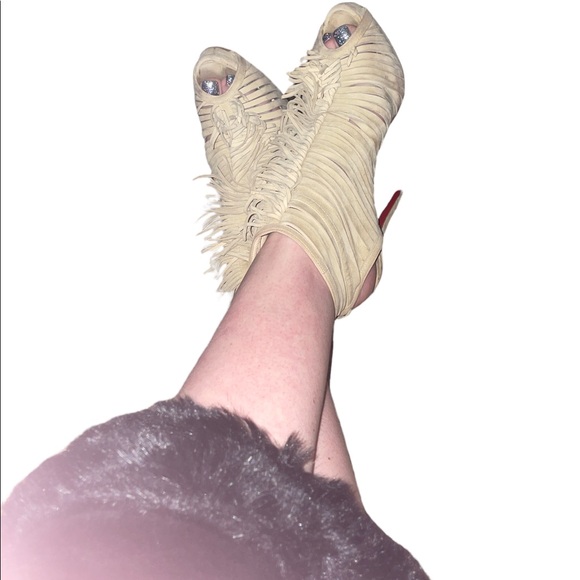 Christian Louboutin Beige Deva Fringed Booties - Picture 4 of 5